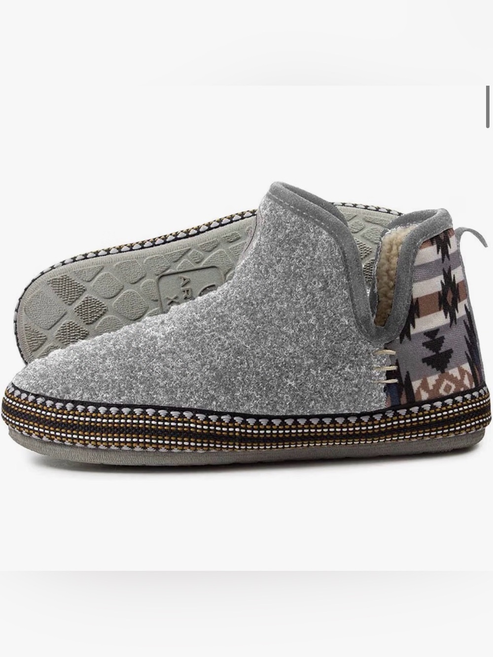 Ariat Women’s Bootie Slippers Grey Southwestern Aztec Print